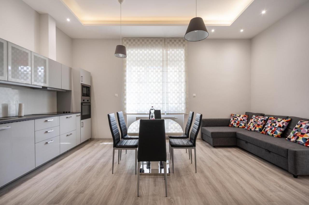 Cascade Corvin Apartment Budapest Exteriör bild