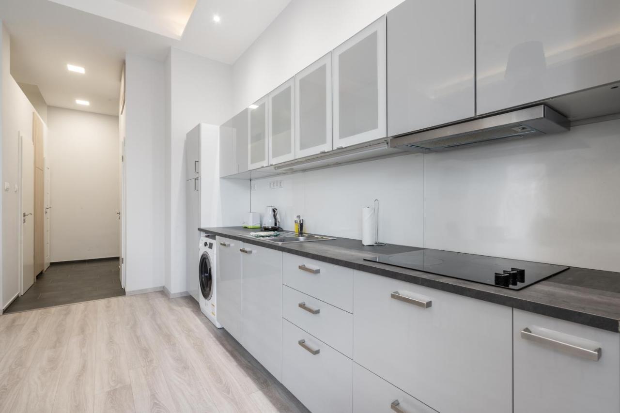 Cascade Corvin Apartment Budapest Exteriör bild