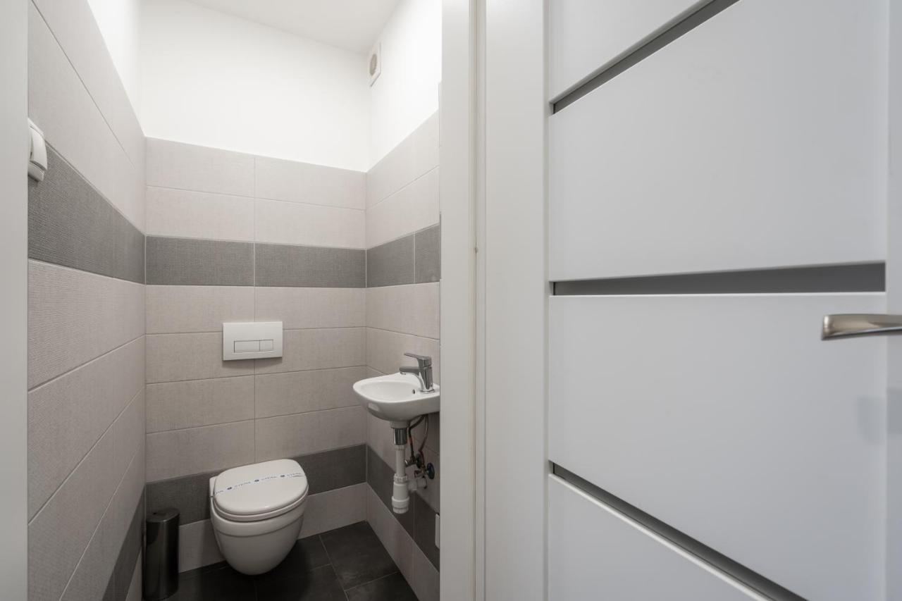 Cascade Corvin Apartment Budapest Exteriör bild